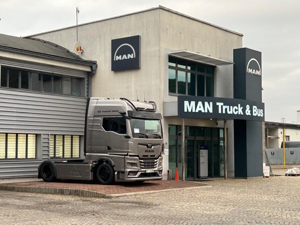 MAN TGX Truckers' Edition před servisem MAN Truck & Bus